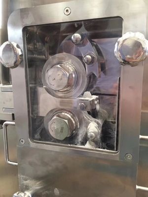 Compacteur sec de rouleau de la machine de granulation de capacité élevée 100kg/Batch pharmaceutique